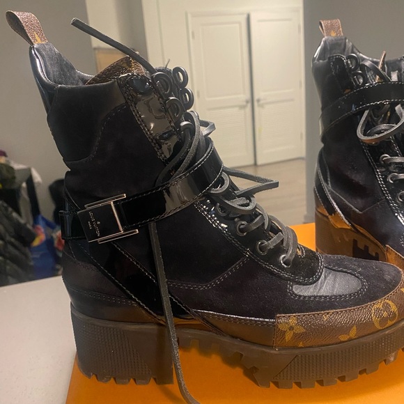 Louis Vuitton laurette boots - Picture 4 of 6